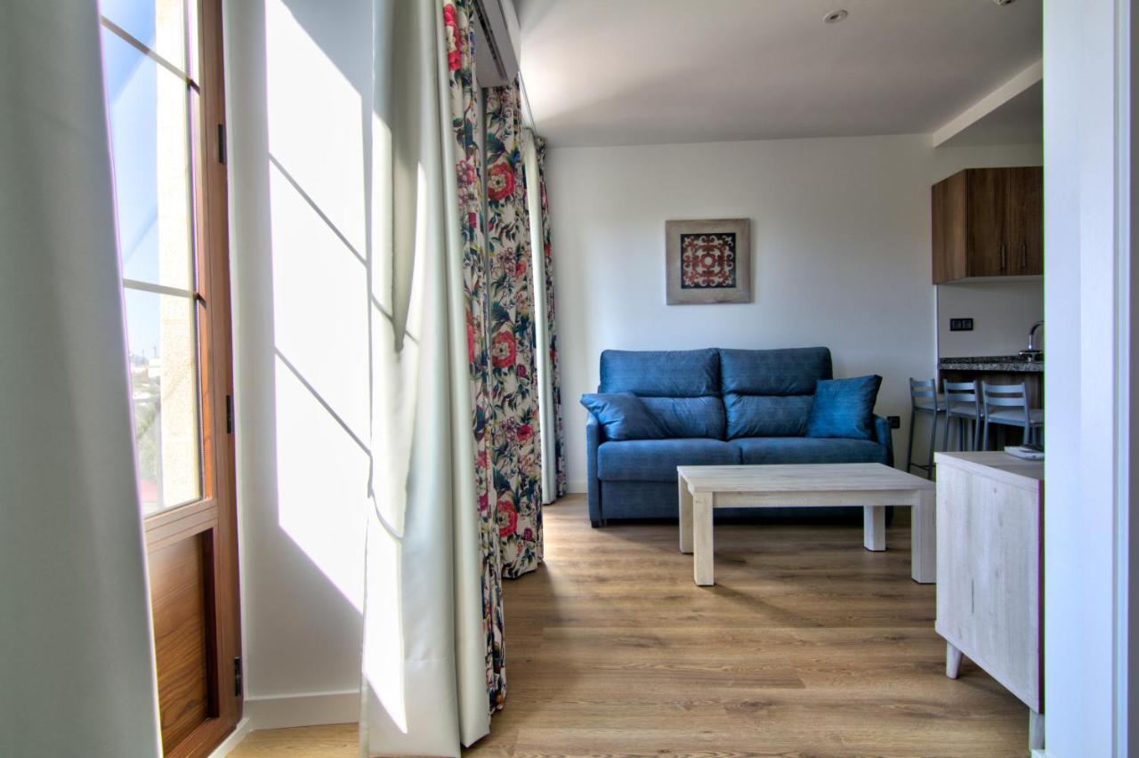 Apartamentos Arenal Jerez de la Frontera Exterior photo