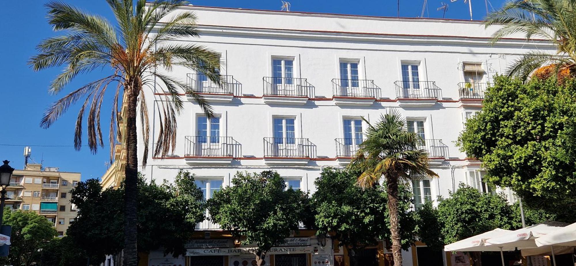 Apartamentos Arenal Jerez de la Frontera Exterior photo